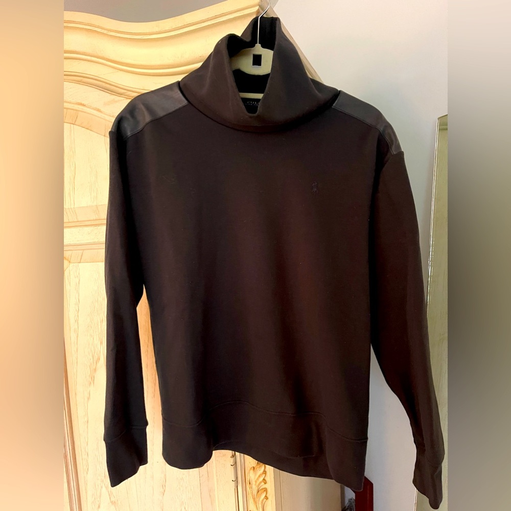 Polo Mock shirt size M